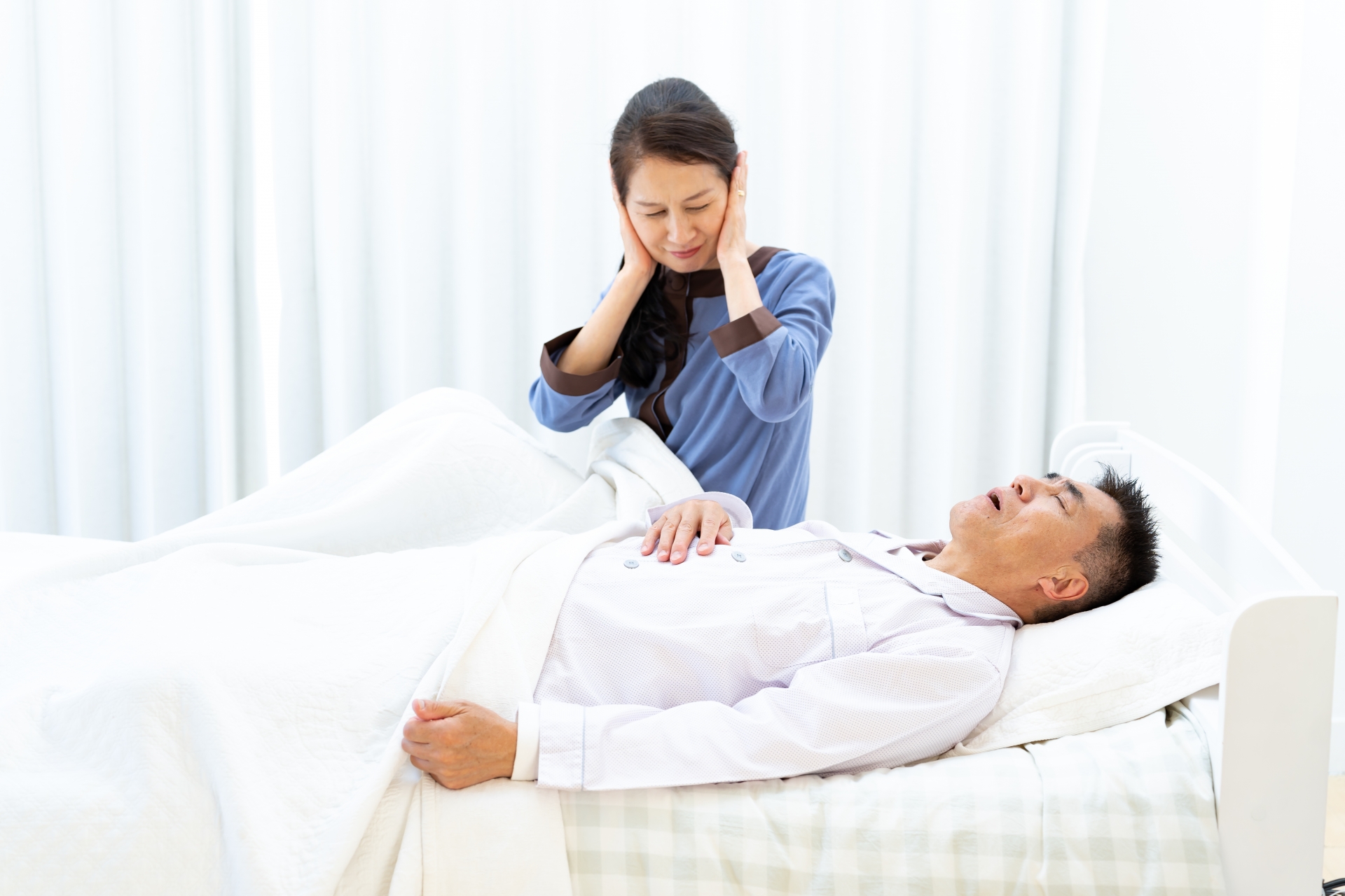 別々に寝る夫婦は多い？40代・50代で増える理由と後悔しない考え方を専門店が解説